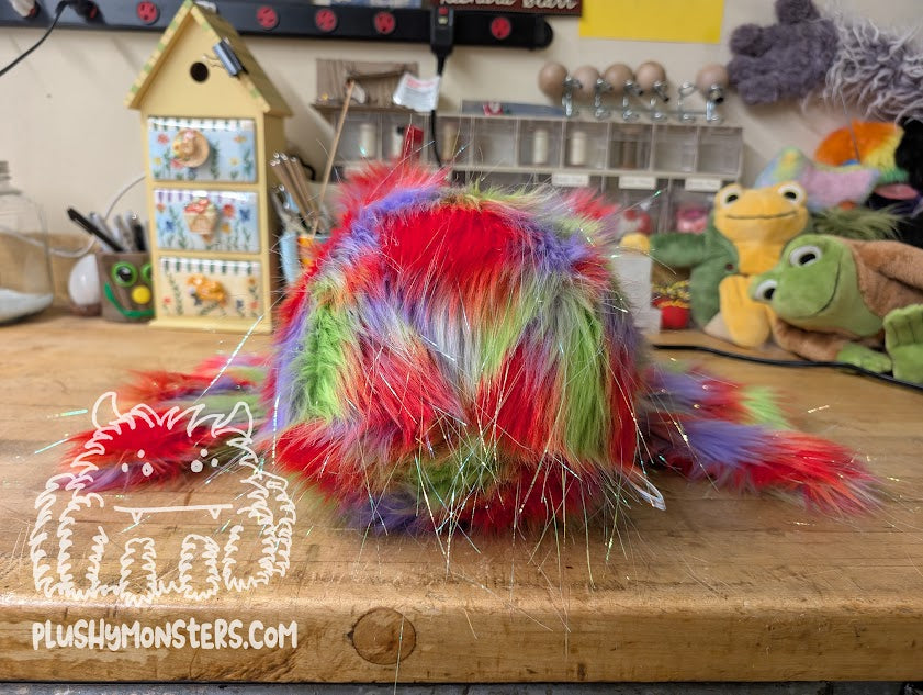 Lil' Stardust! Alien Spider in Disguise - Weighted Lil' Guy