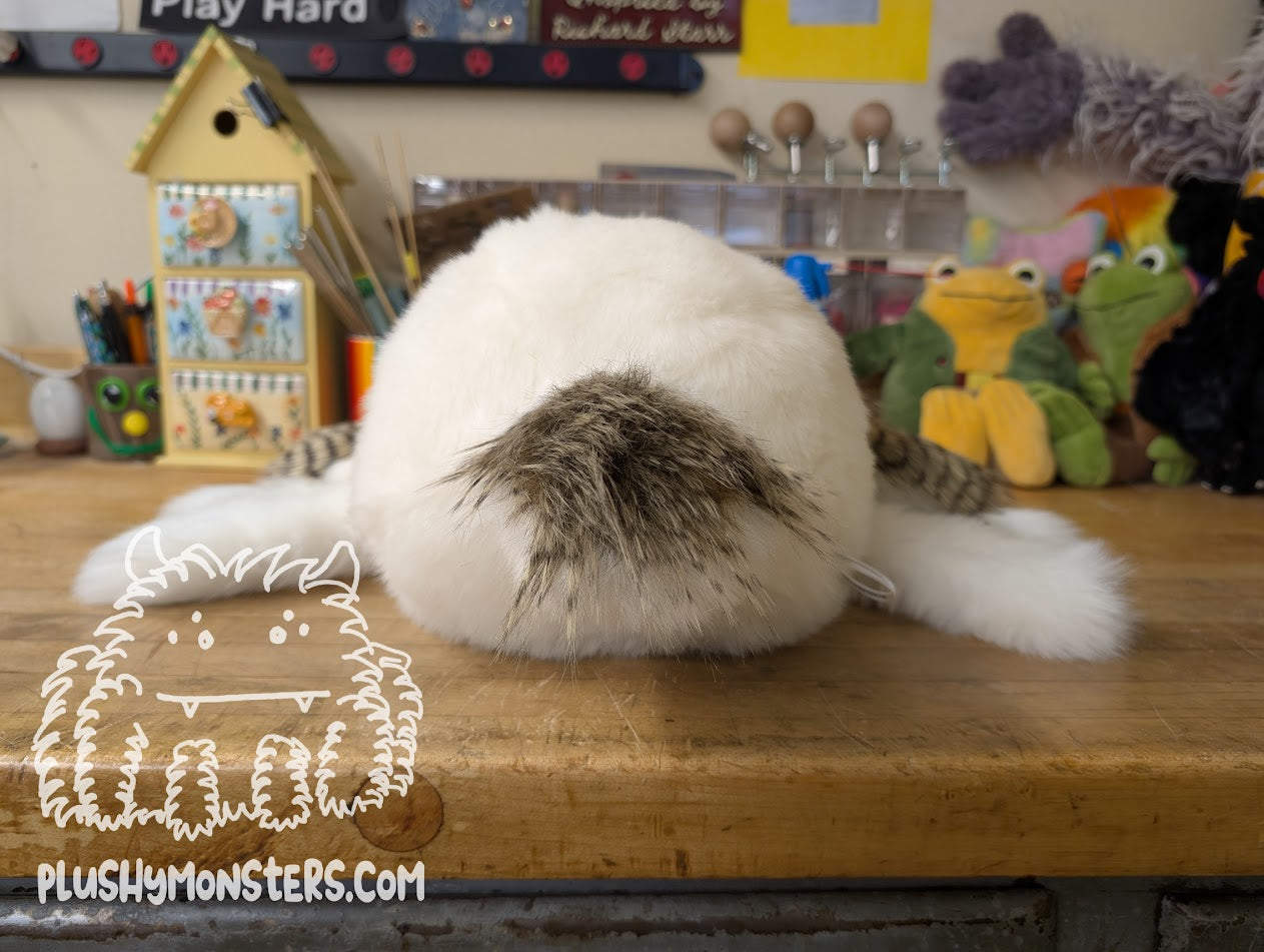 Lil' Fwhedward Rabbit, Spider in Disguise! - Weighted Lil' Guy