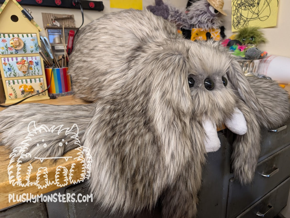 Big Pete, Rabbit Spider in Disguise! - Weighted Big'n