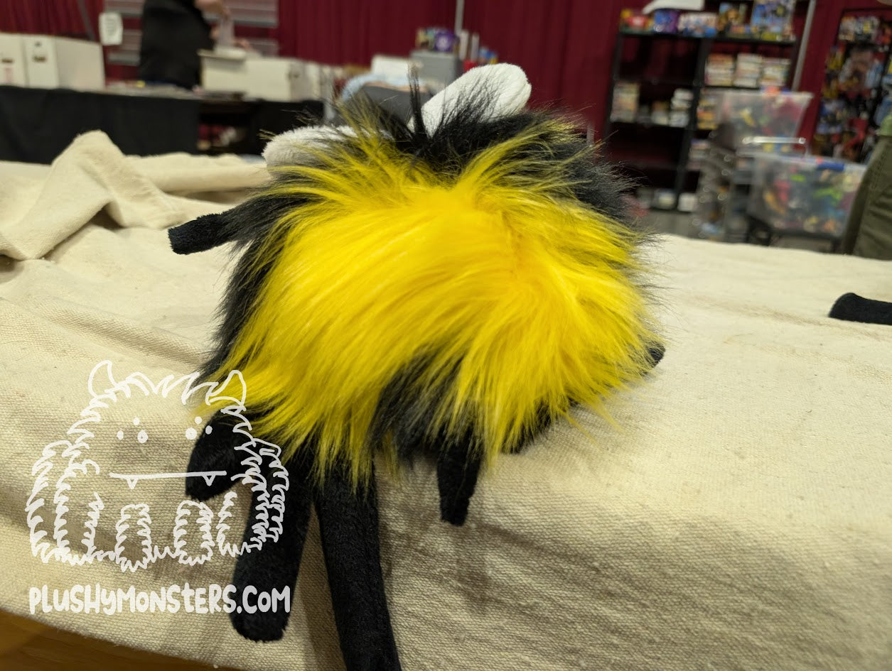 Big Hobo Bumble! With Glittery Yellow Eyes! - Big Hobo Tick in Disguise