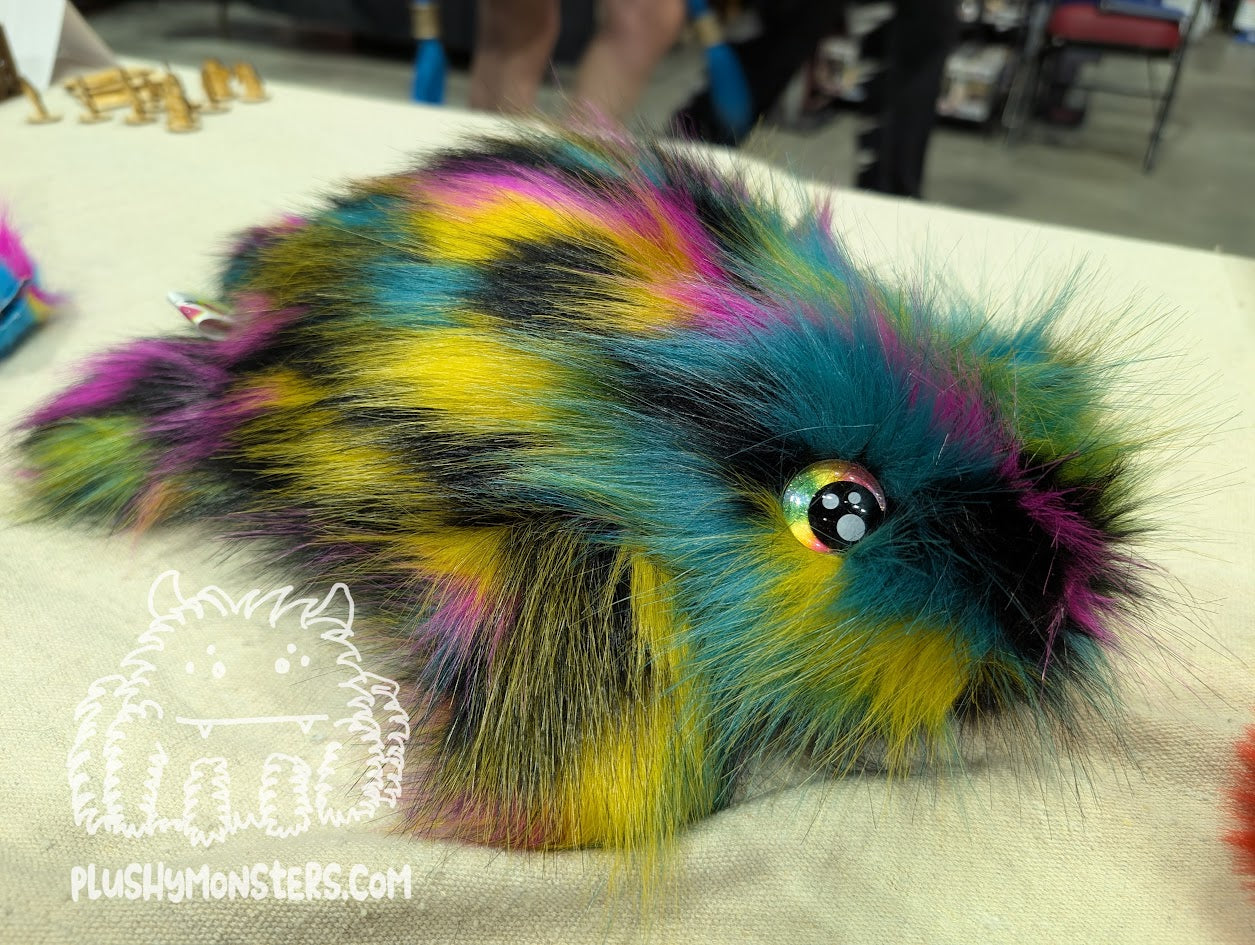 Big City with Glittery Rainbow Kawaii Eyes! - Splat