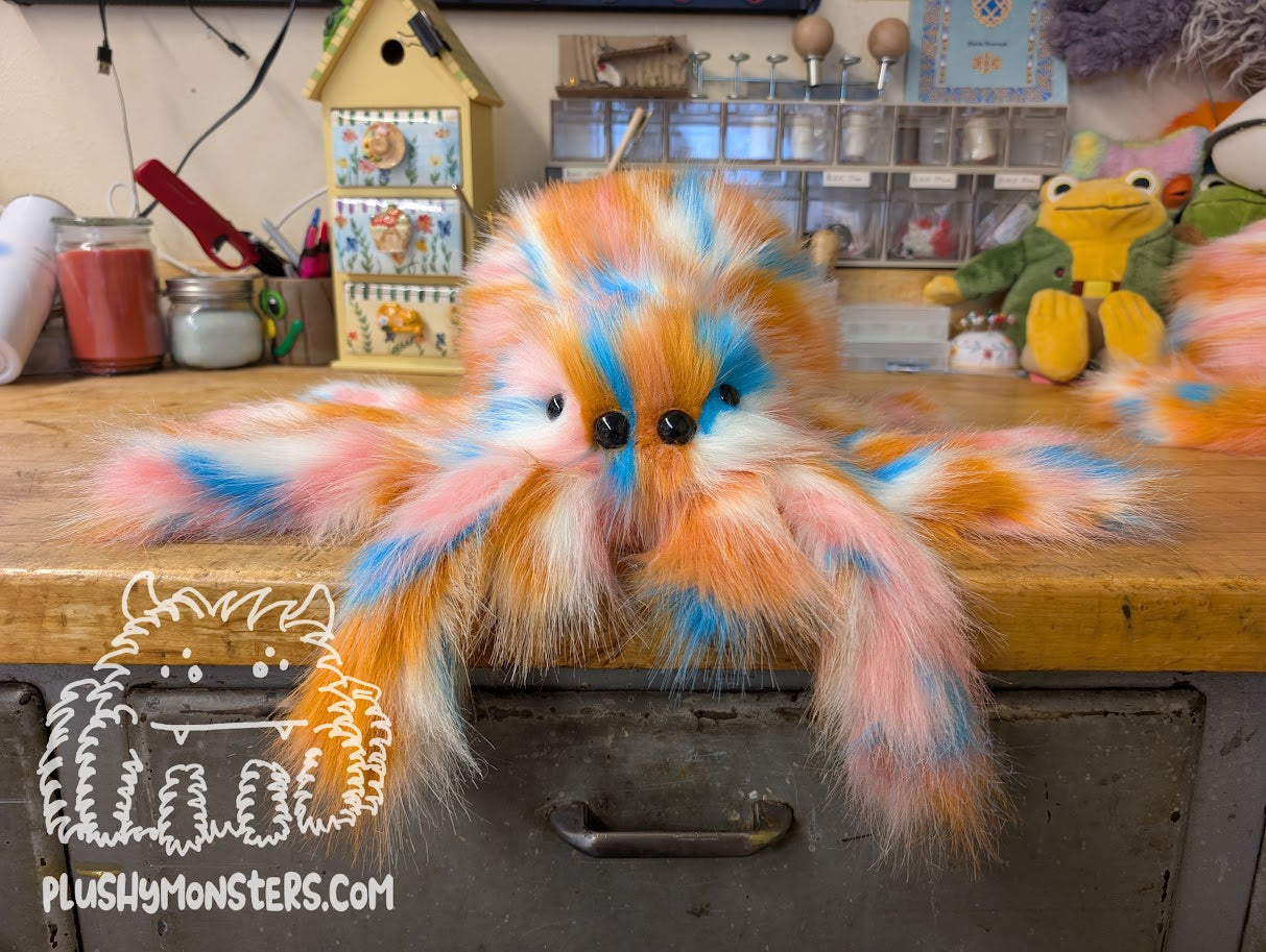 Lil' Taffy! - Weighted Lil' Guy