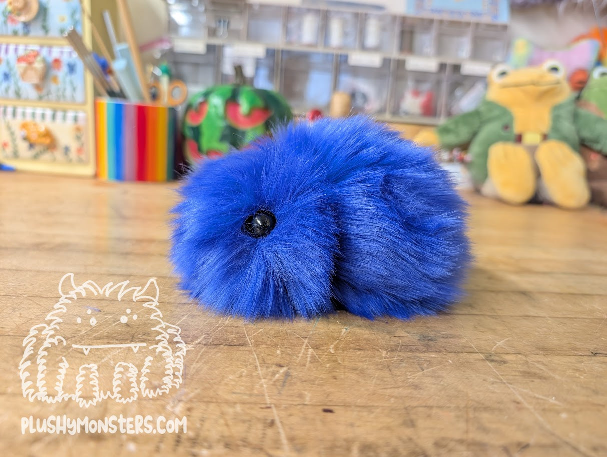 Royal Pill Bug! - Weighted Pill Bug