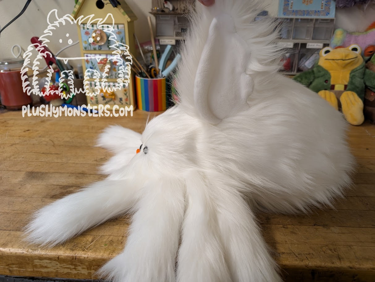 Lil' White Ducky! Duck Spider in Disguise! - Weighted Lil' Guy