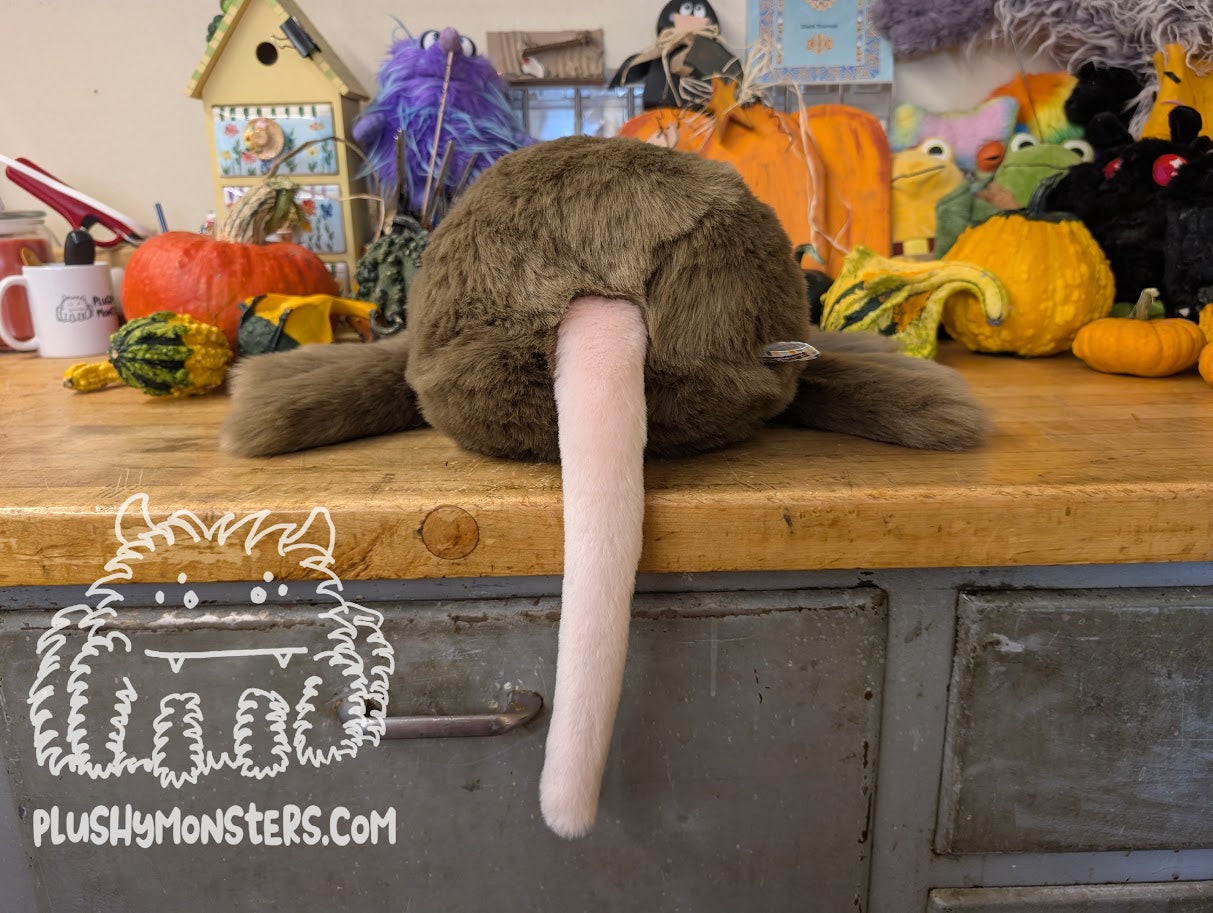 Lil' Snickerdoodle! - Mouse Spider in Disguise - Weighted Lil' Guy