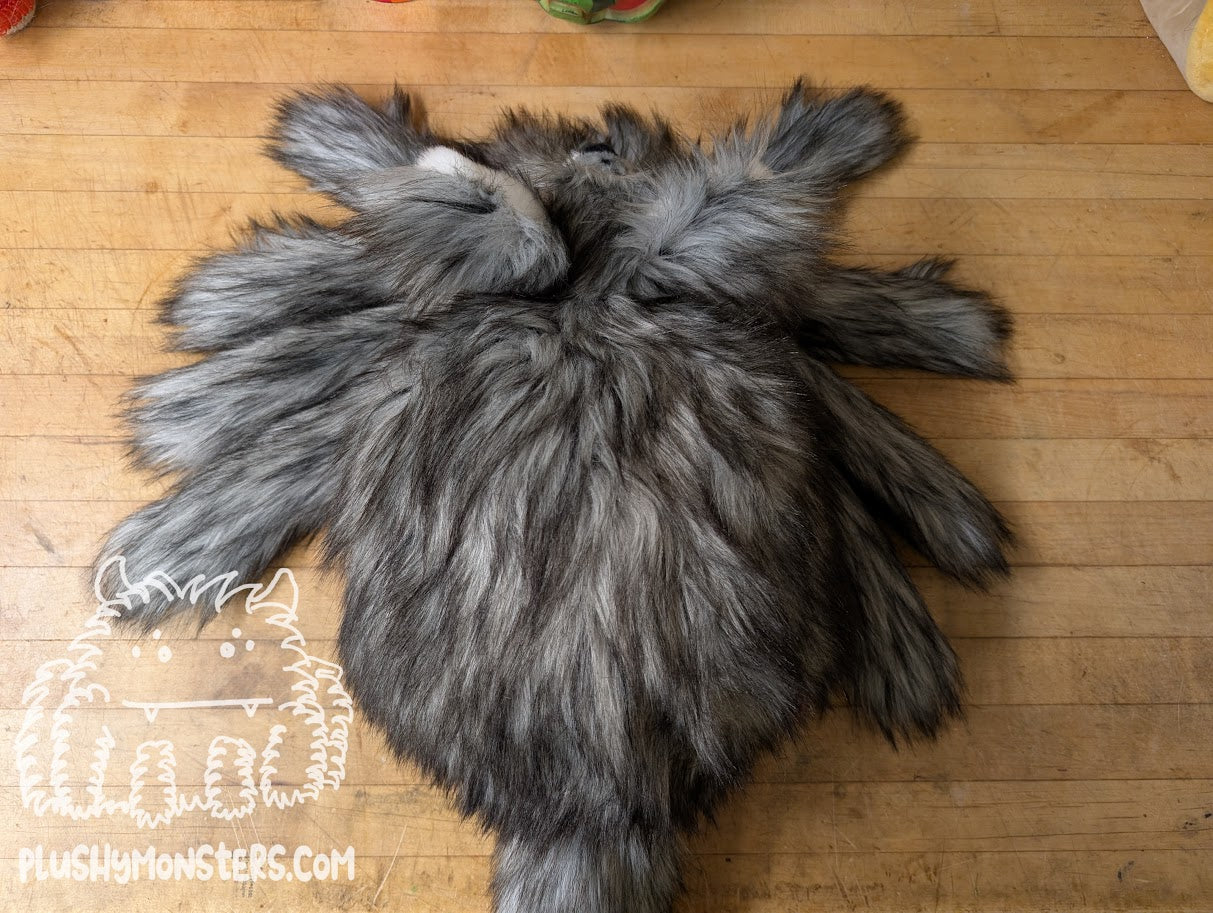 Lil' Chainsaw ! - Wolf Spider in Disguise - Weighted Lil' Guy