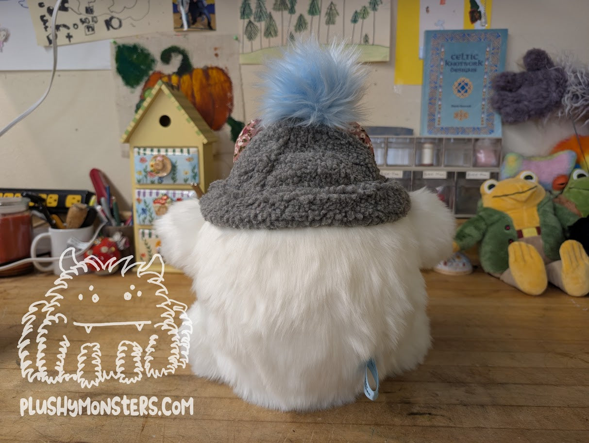 Lucy! - Chonky Snowball