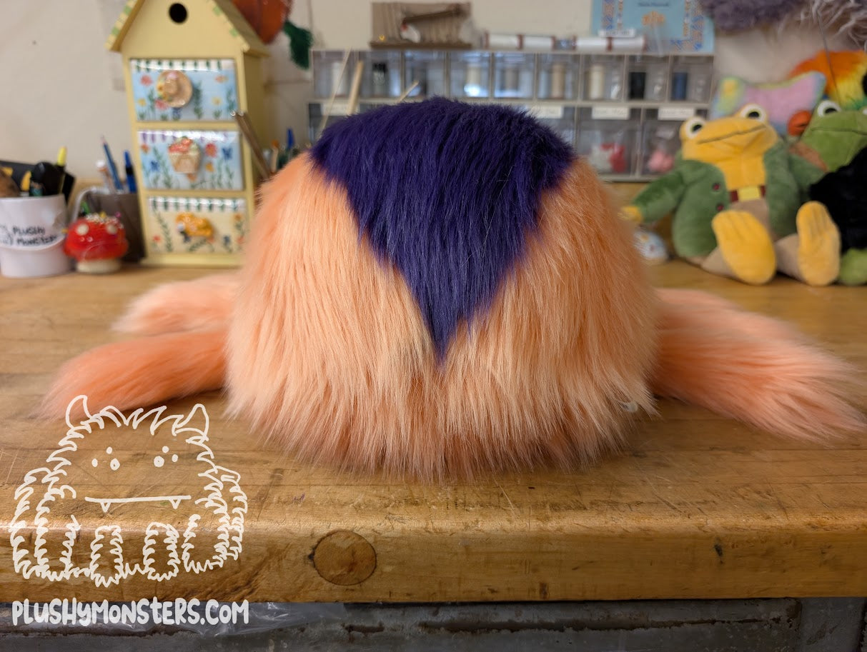 Lil' Golden-Eyed Urpaya! - Weighted Lil' Guy