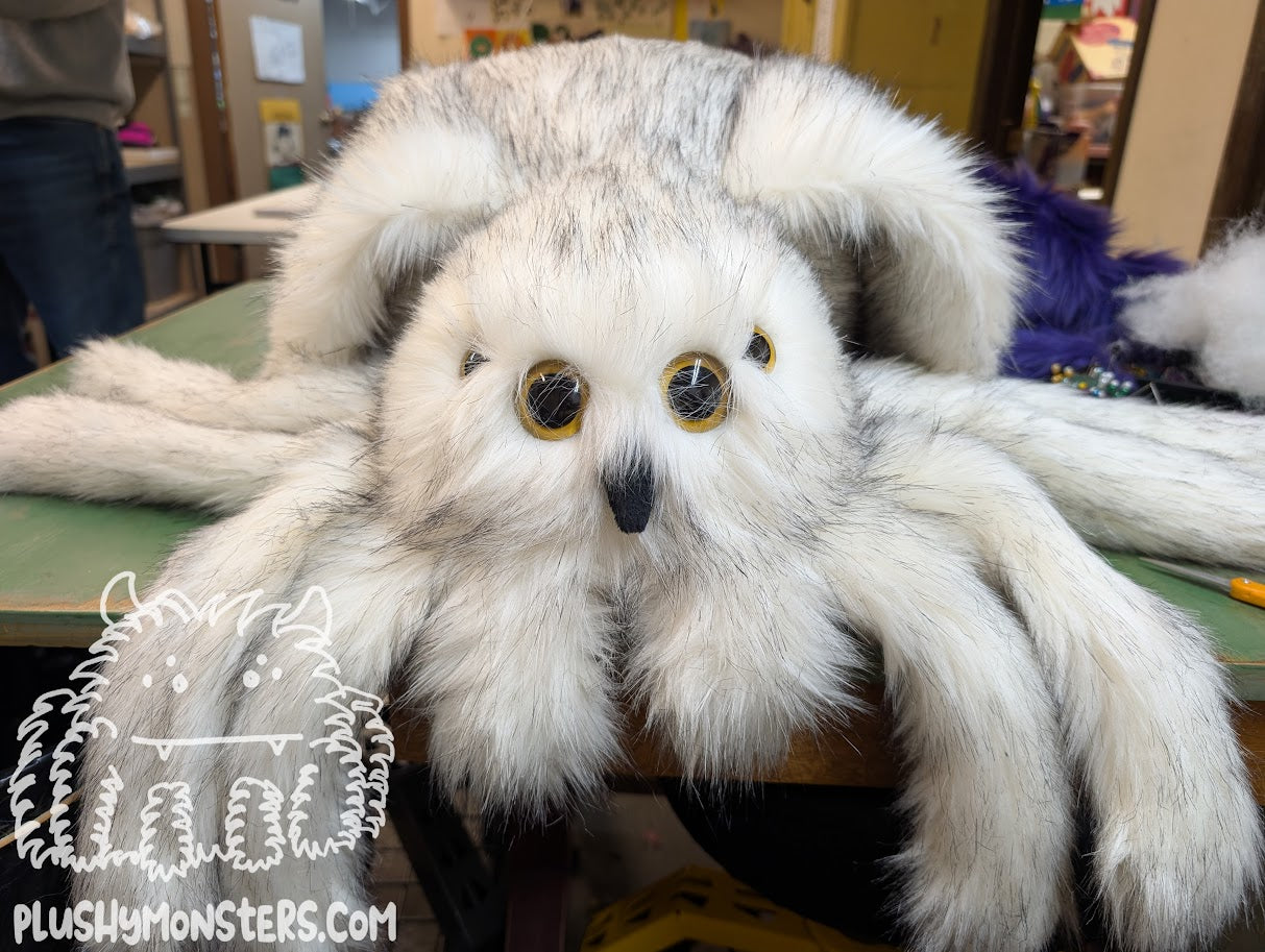 Jacqueline's Custom Hooty! Owl Spider in Disguise - Weighted Middlin'