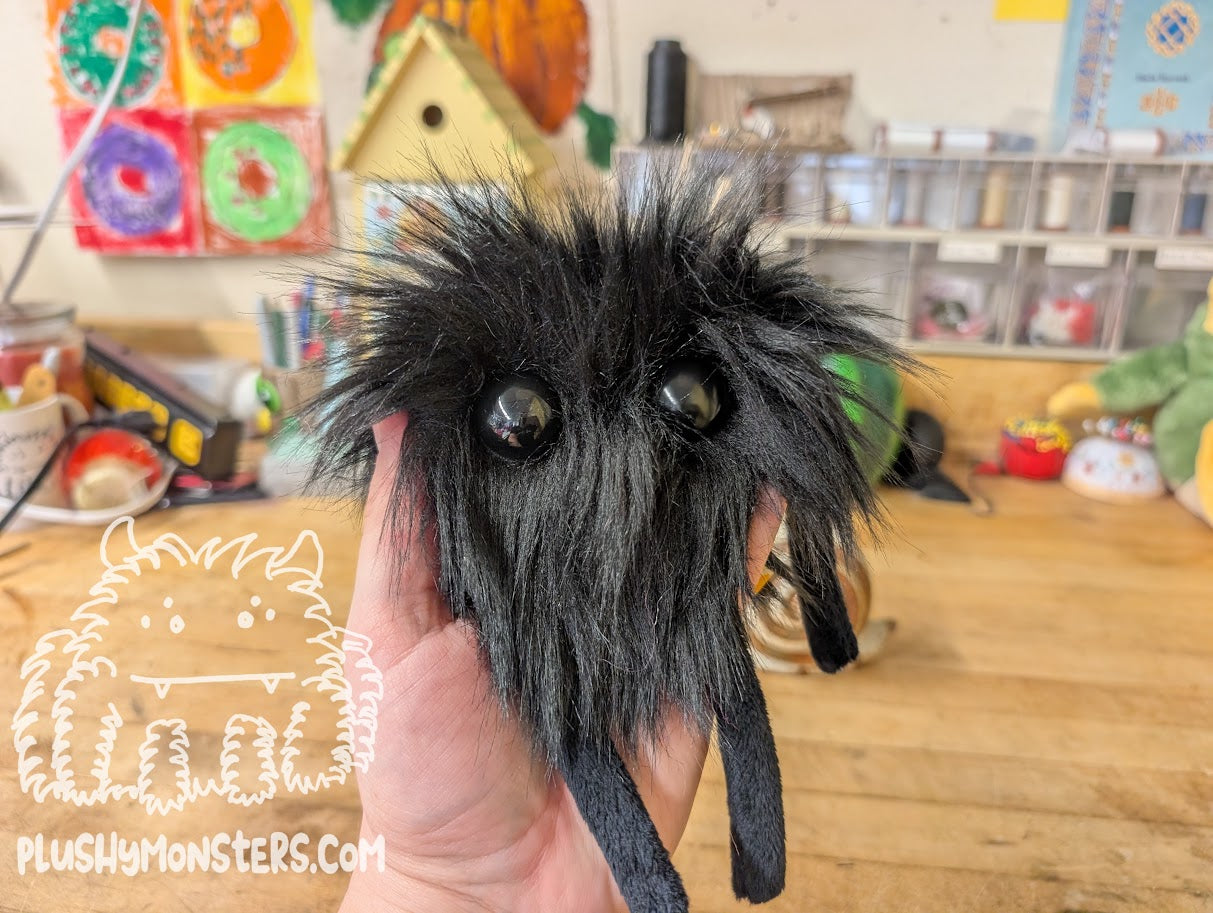 Black Little Lovey! - Heart Monster