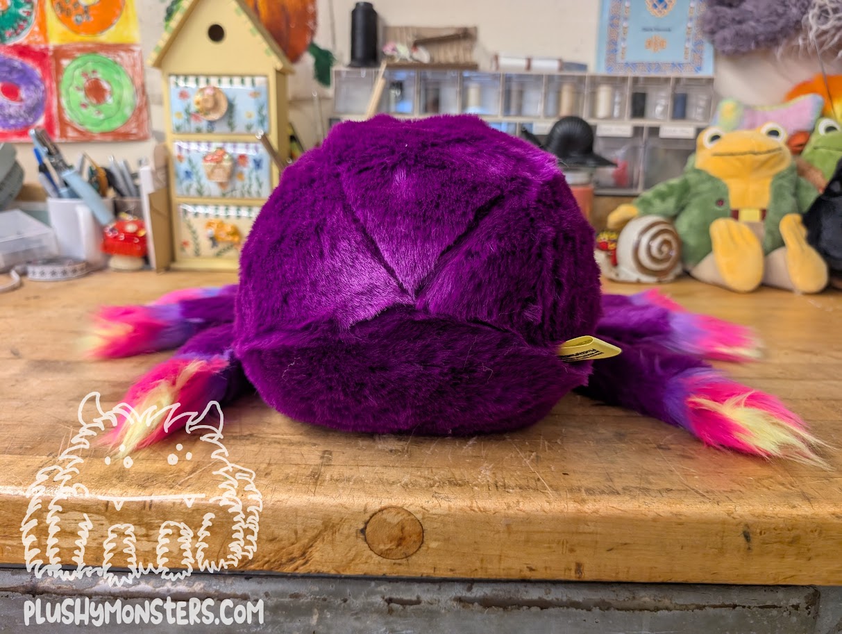 Lil' Grape Booty! - Weighted Lil' Guy