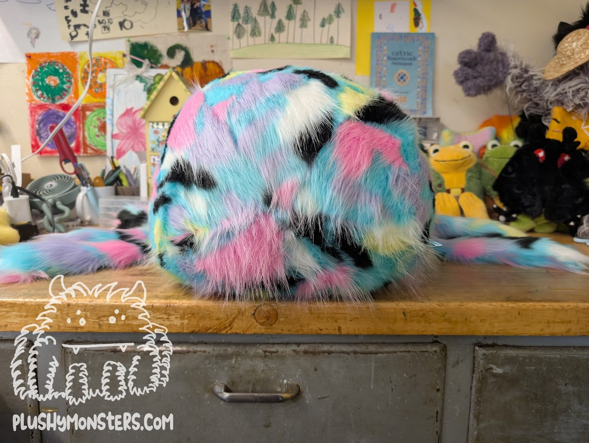 Big Mochi Moo! - Weighted Big'n