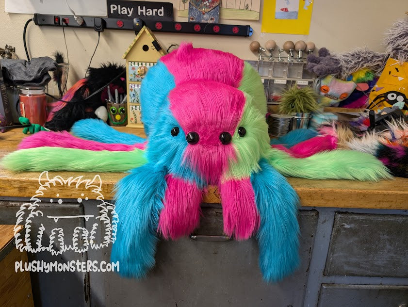 Big Pink Belly, UV Reactive RAVE SPIDA!- Weighted Big'n