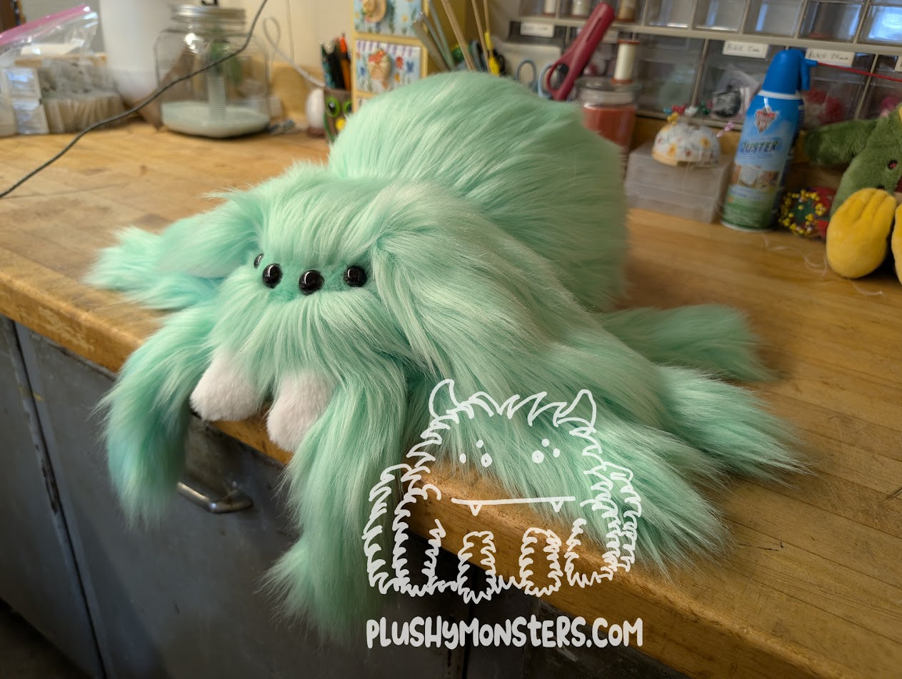 Lil' Minty Bunny, Spider in Disguise! - Weighted Lil' Guy