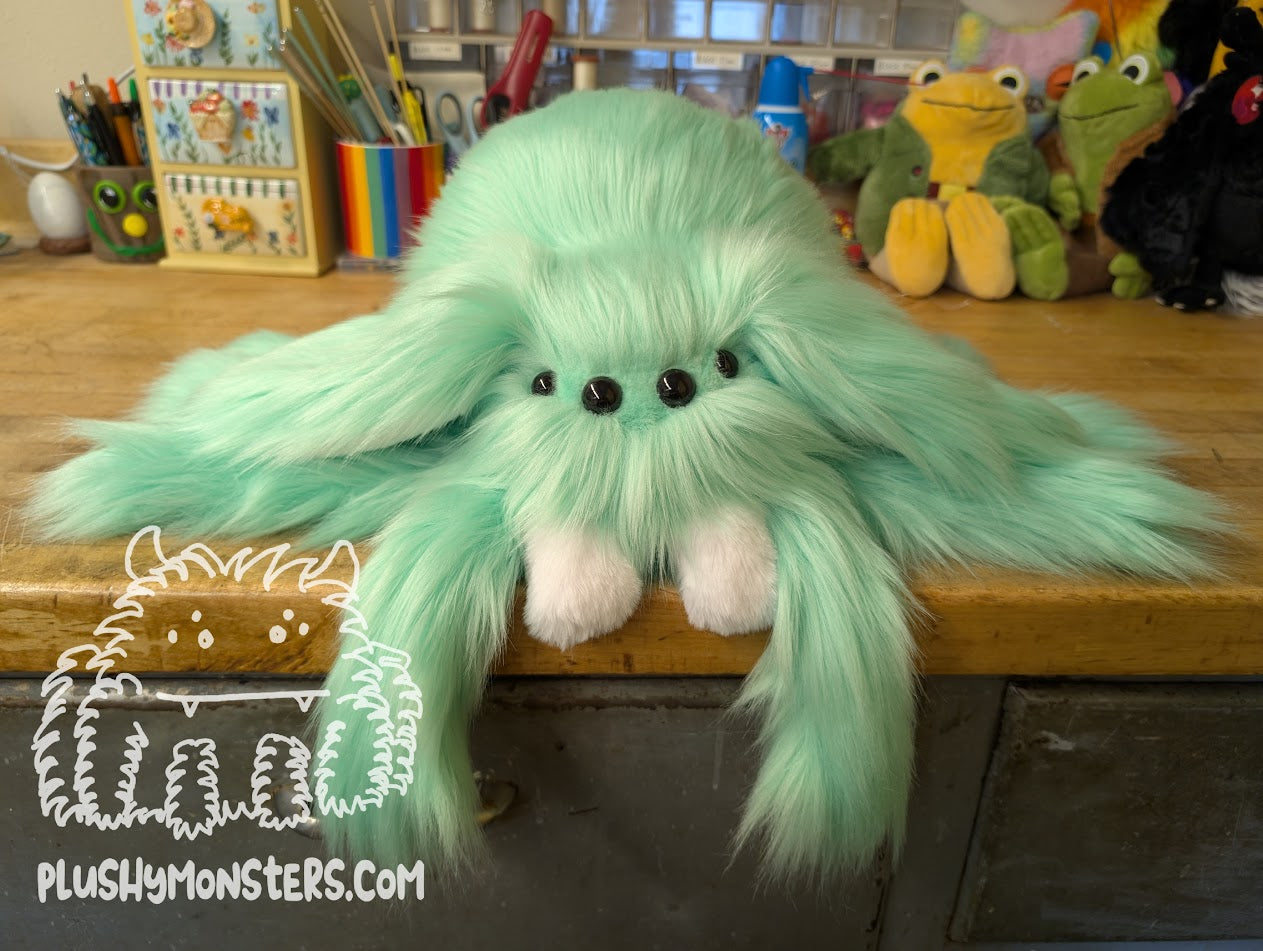 Lil' Minty Bunny, Spider in Disguise! - Weighted Lil' Guy