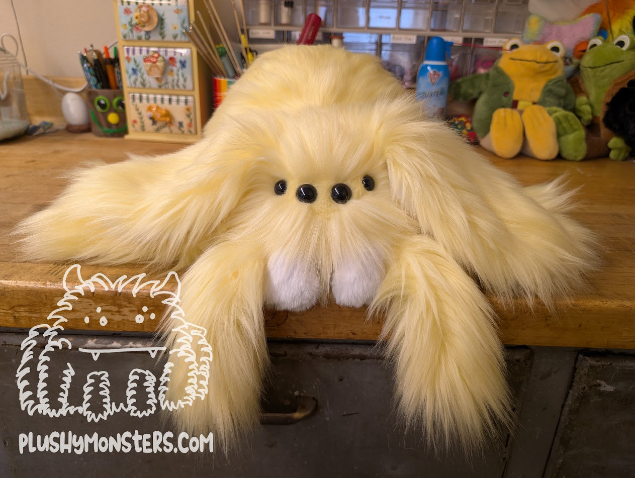 Lil' Marjereene Bunny, Spider in Disguise! - Weighted Lil' Guy