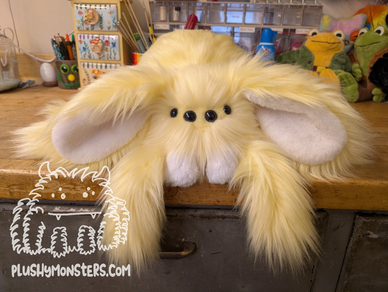 Lil' Marjereene Bunny, Spider in Disguise! - Weighted Lil' Guy