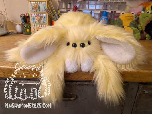 Lil' Marjereene Bunny, Spider in Disguise! - Weighted Lil' Guy