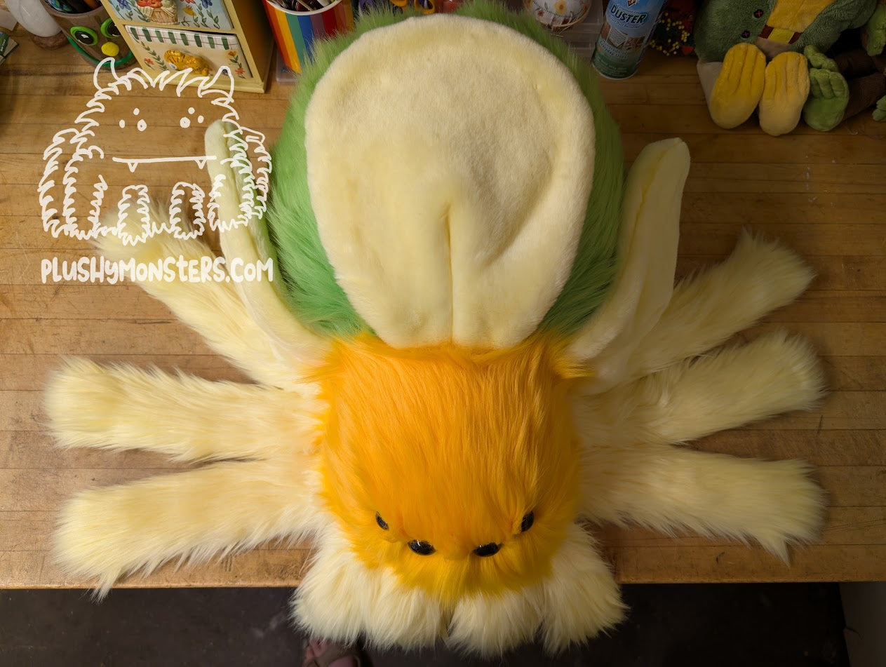 Petal, Flower Spider in Disguise! - Weighted Middlin'