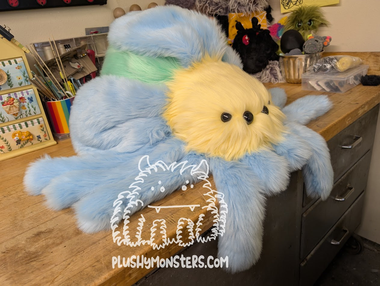 Bluebonnet, Flower Spider in Disguise! - Weighted Middlin'