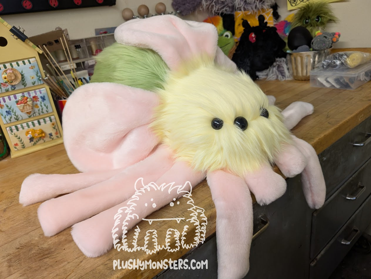Posey Flower Spider in Disguise! - Weighted Middlin'