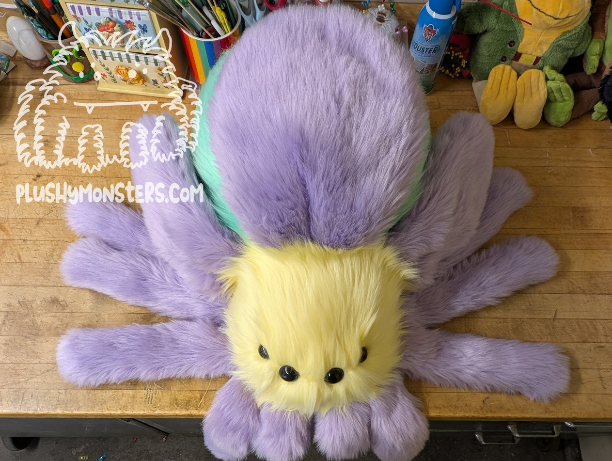 Hyacinth Flower Spider in Disguise! - Weighted Middlin'