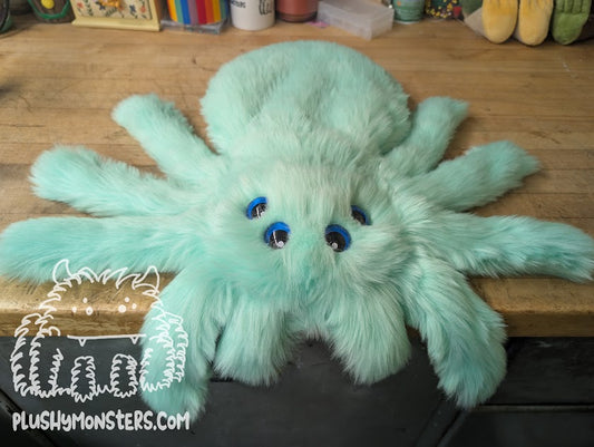 Minty with Shiny Blue Offset Pupil Eyes! - Weighted Pancake Spider