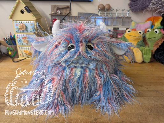 Frank the Tongue Monster! - Weighted Tongue Monster