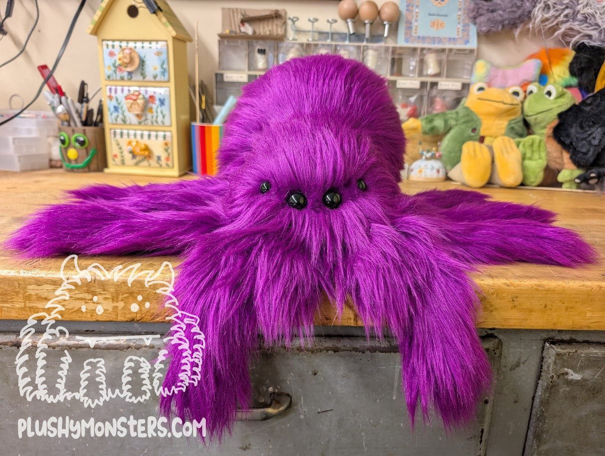 Lil' Grape! - Weighted Lil' Guy