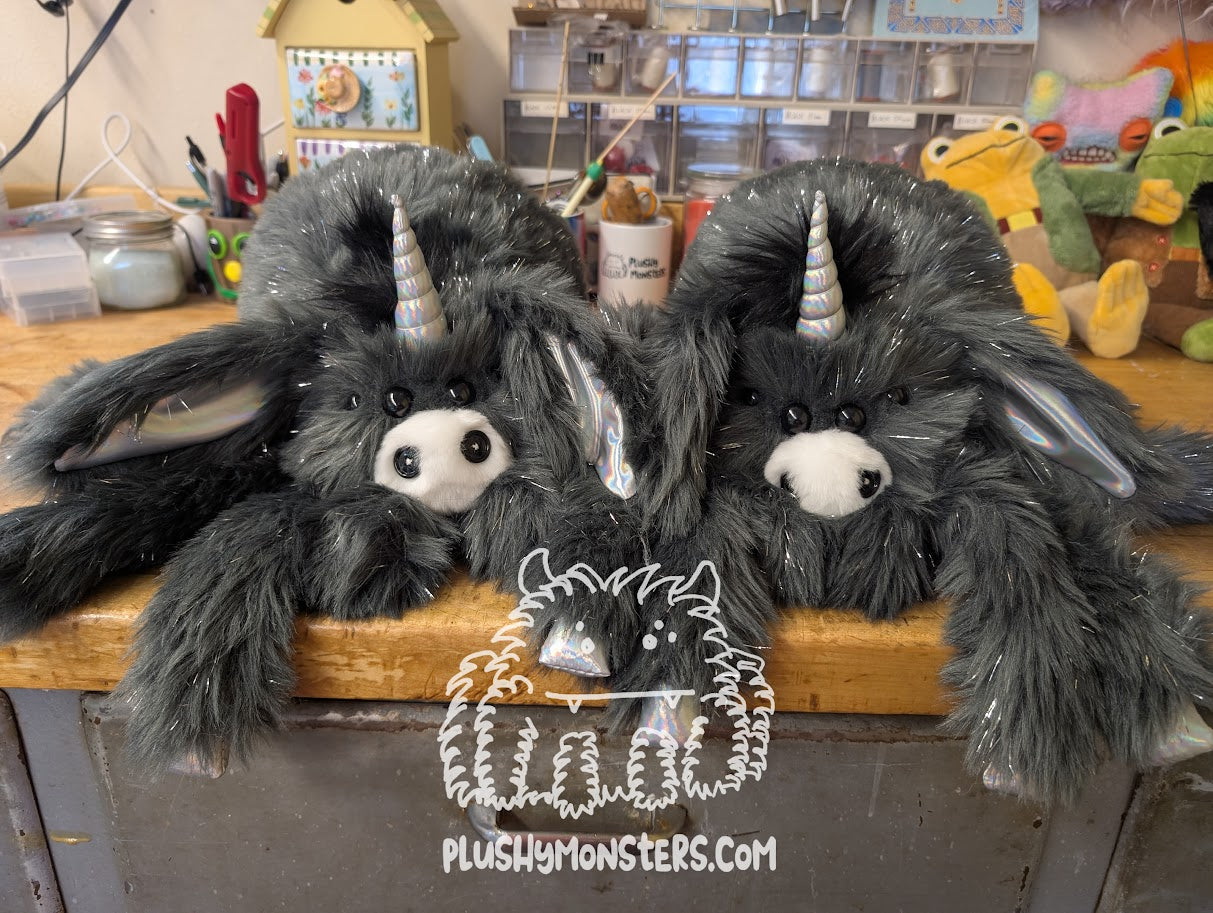 Lil' Lefty! - Donkeycorn Spider in Disguise - Weighted Lil' Guy