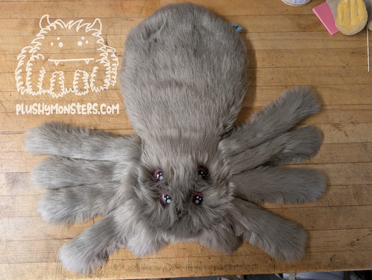 Mouse with Raspberry Kawaii Eyes! - Weighted Pancake Spider