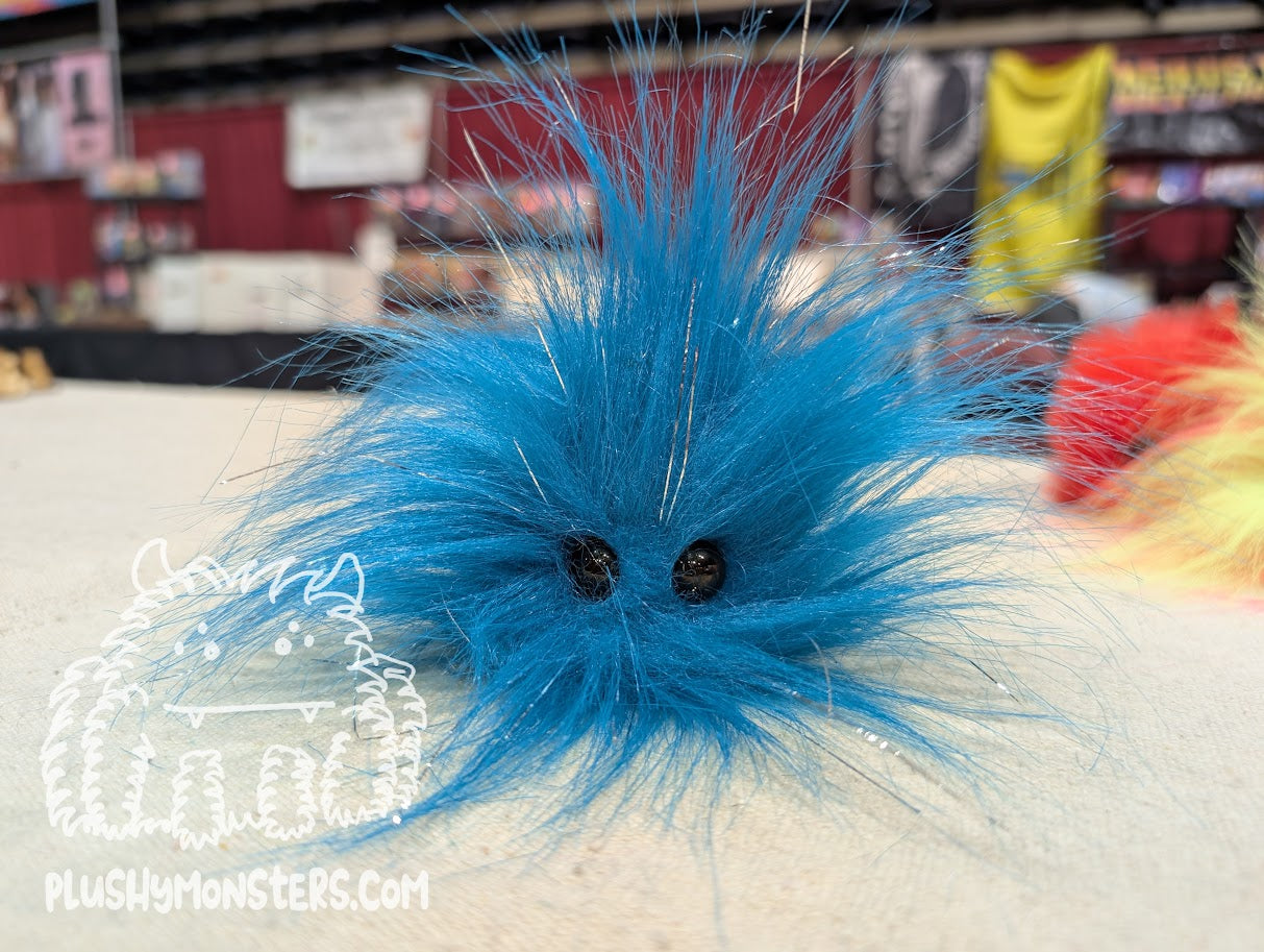 Blue Tinsel Tiny Boi!