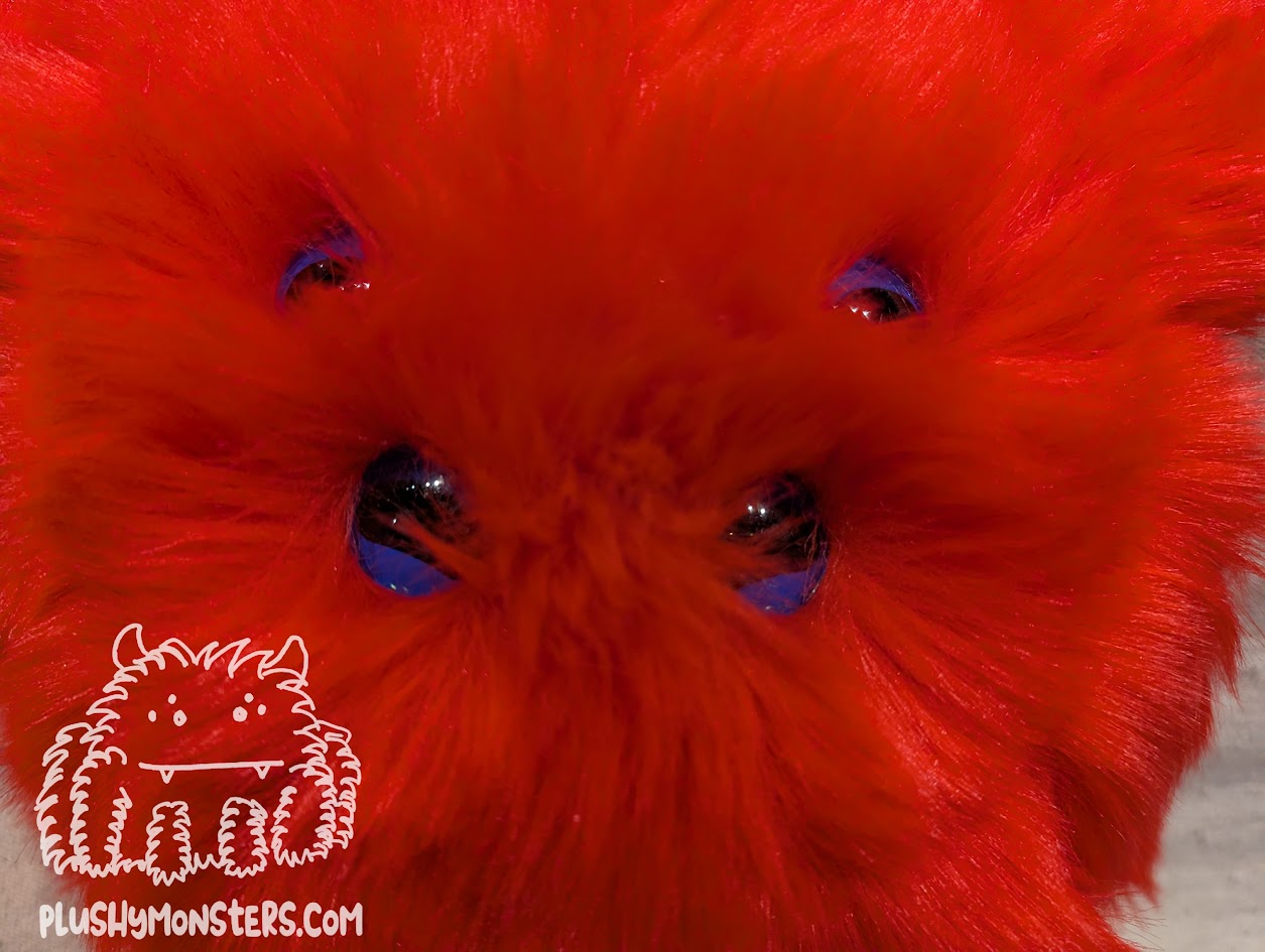 Red with Blue Jellybean-Pupil Eyes! - Weighted Pancake Spider