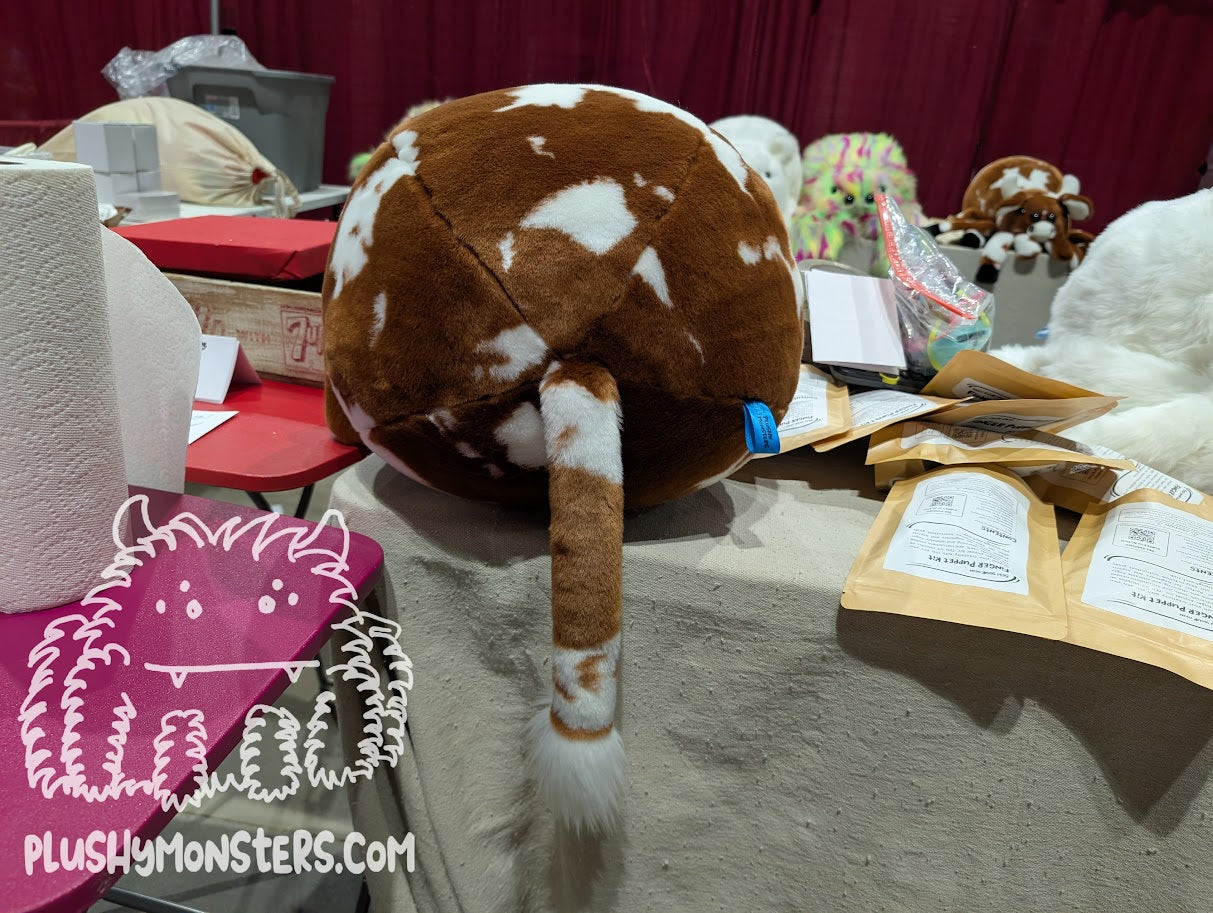 Big Cow Spider in Disguise - Weighted Big'n
