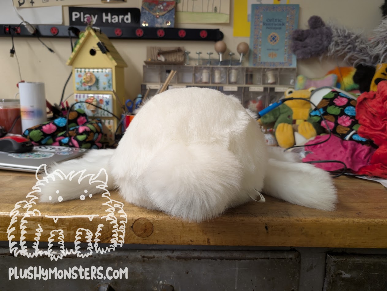Erin's Lil' Arty! - Polar Bear Spider in Disguise- Weighted Lil' Guy