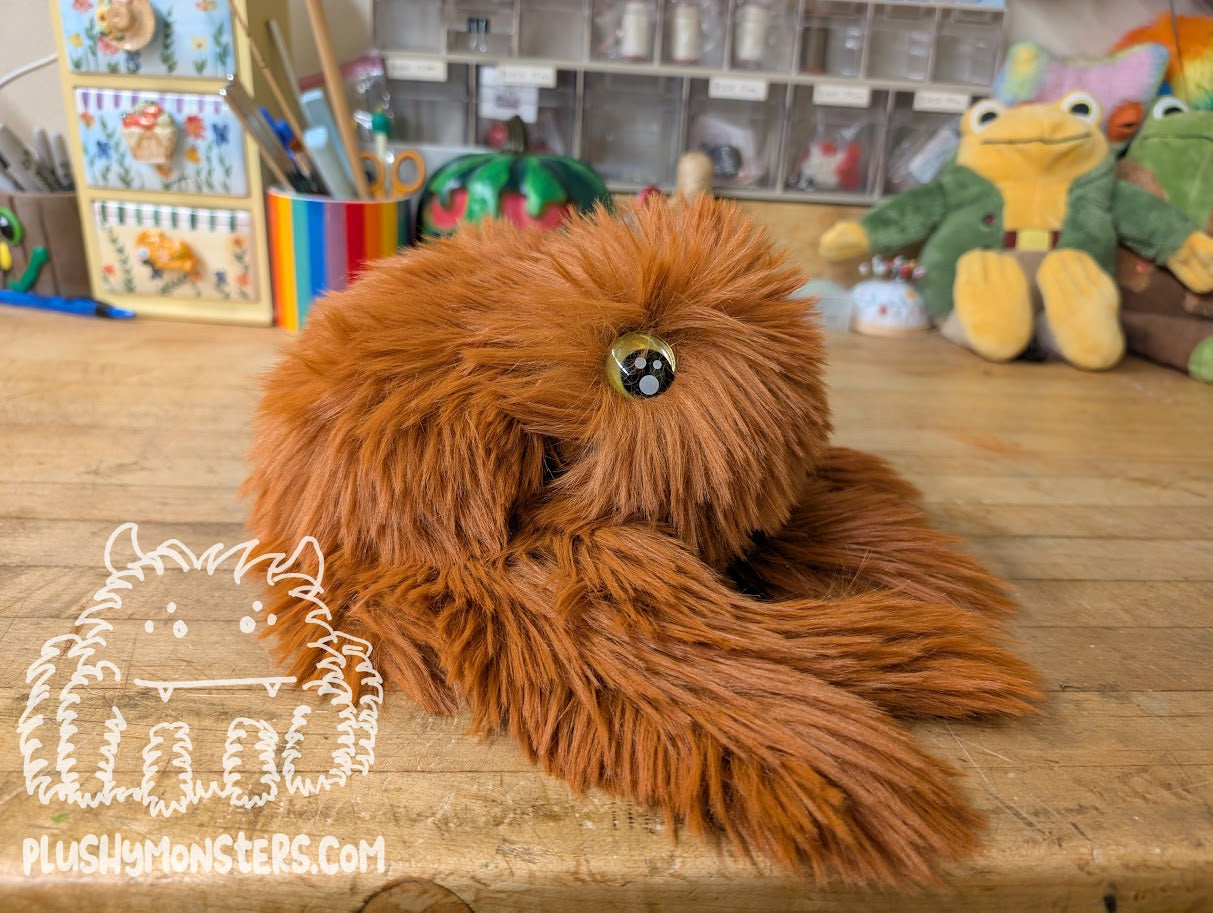 Rufus Gobi with Yellow Kawaii Eyes! - Big Hobo Tick