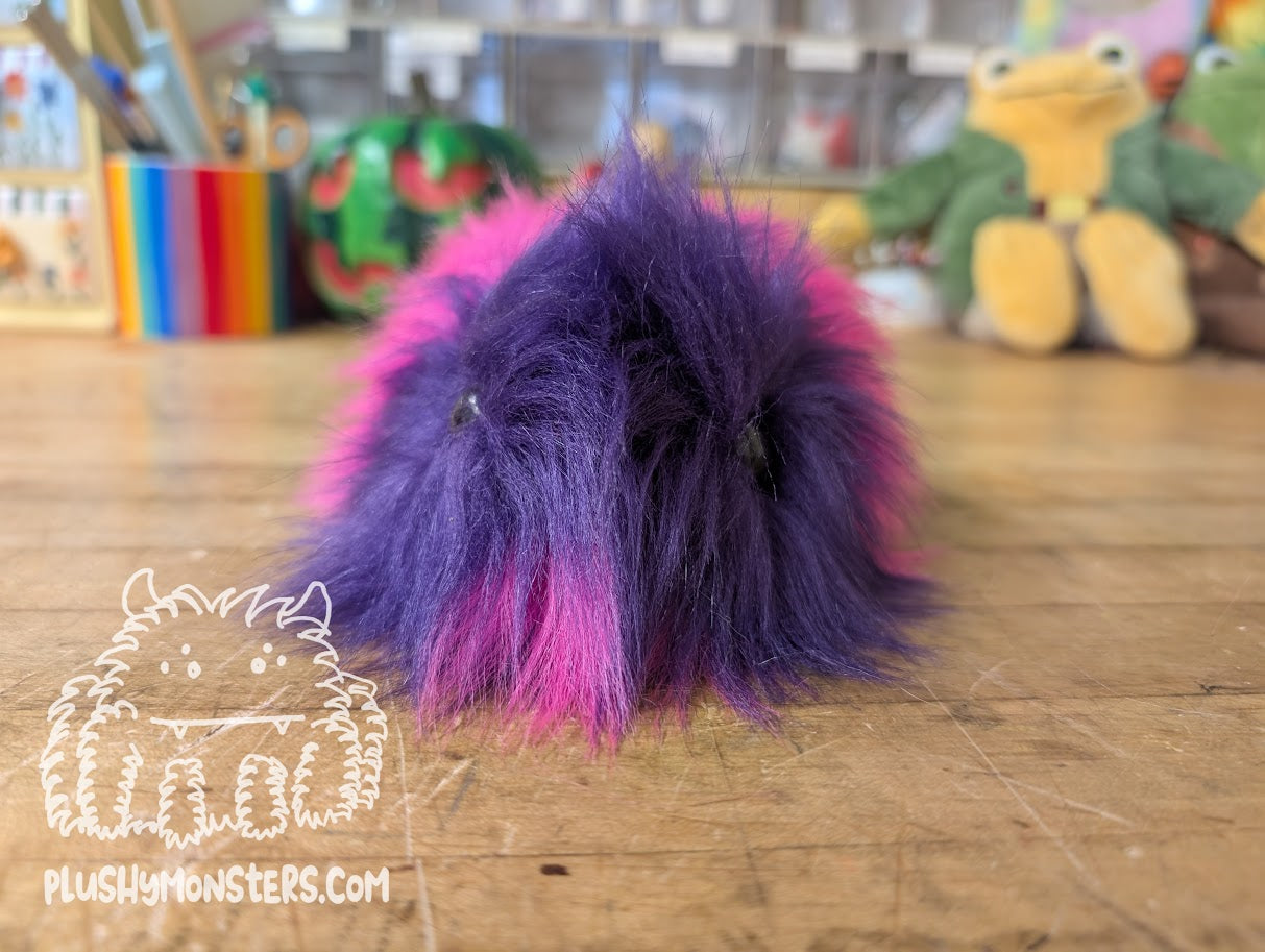 Chessy Pill Bug! - Weighted Pill Bug