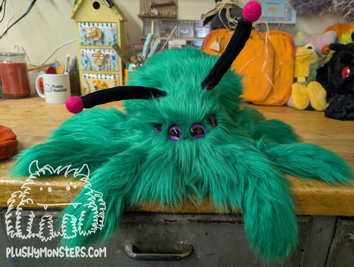 Jinx! Be-hatted Spider Abomination! - Weighted Lil' Guy