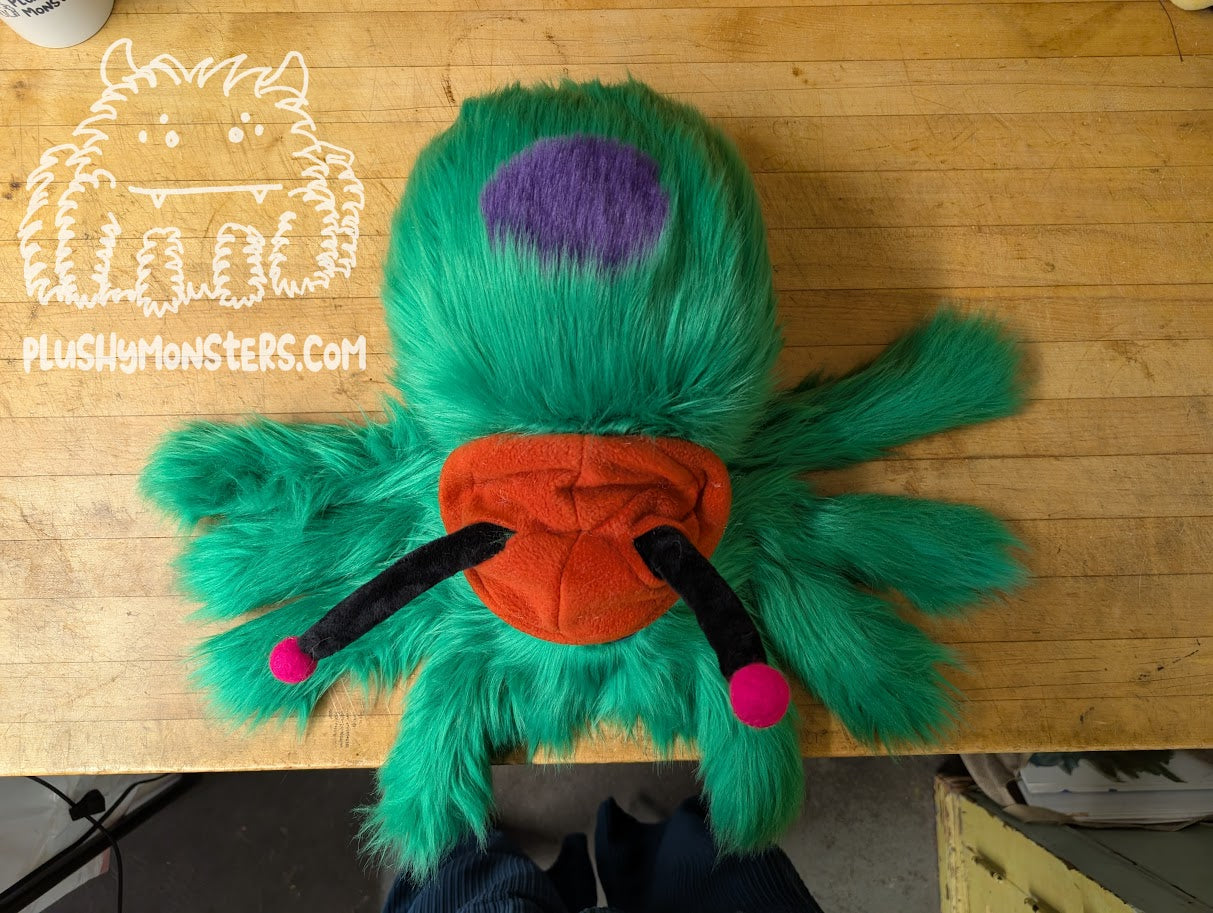 Jinx! Be-hatted Spider Abomination! - Weighted Lil' Guy