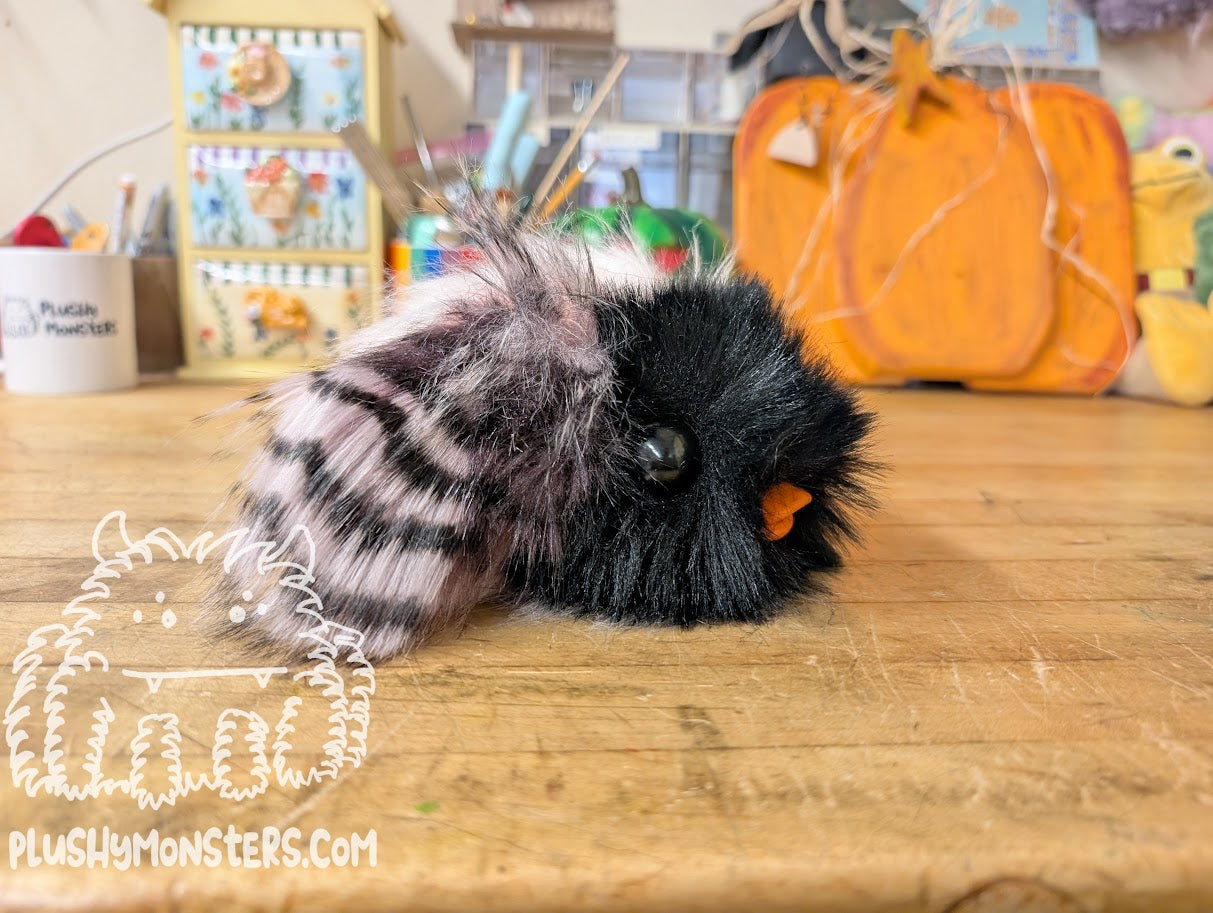 Birdy Bug! - Weighted Pill Bug Abomination