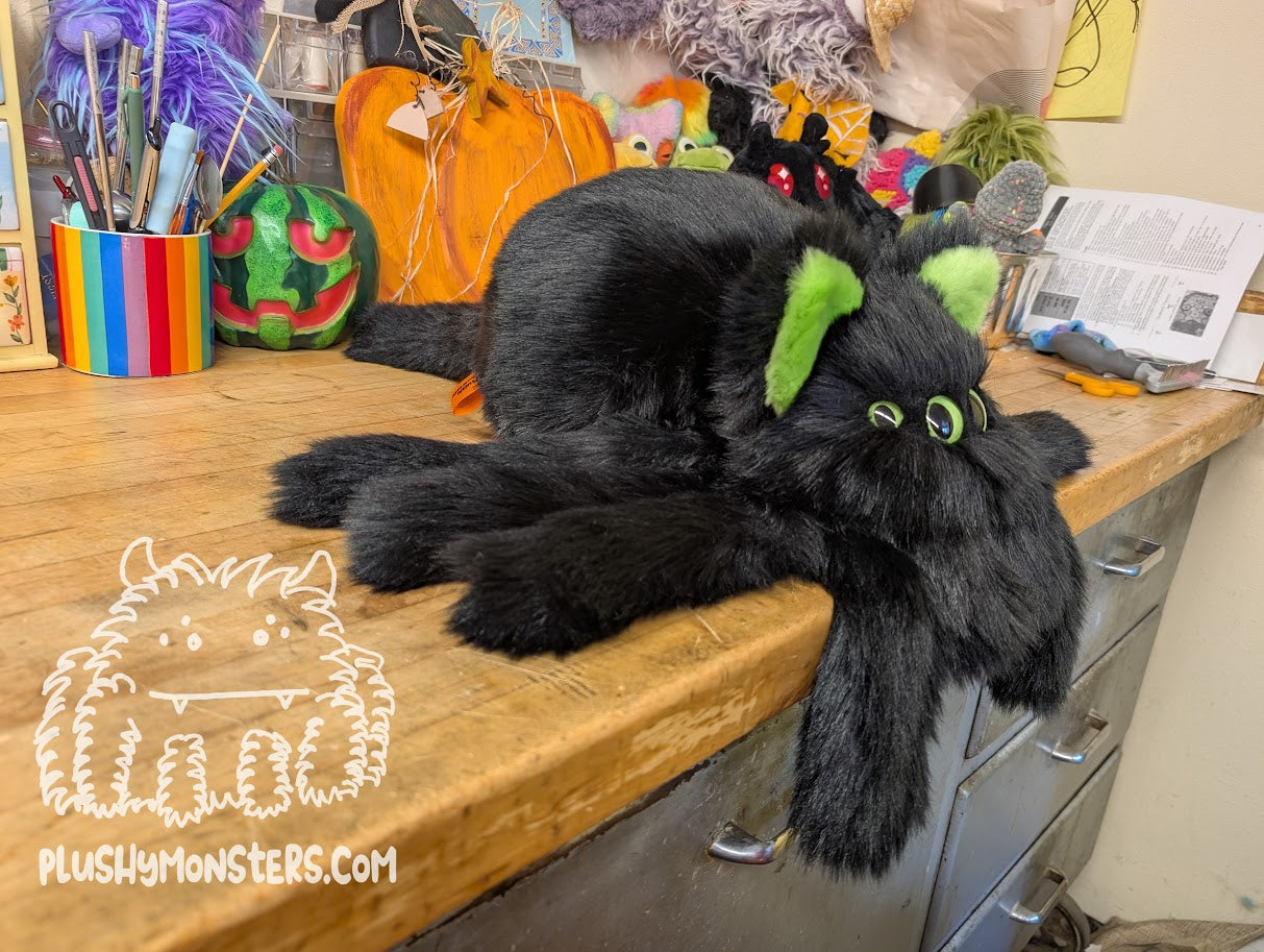 Lil' Salem! Kitty Spider in Disguise- Weighted Lil' Guy
