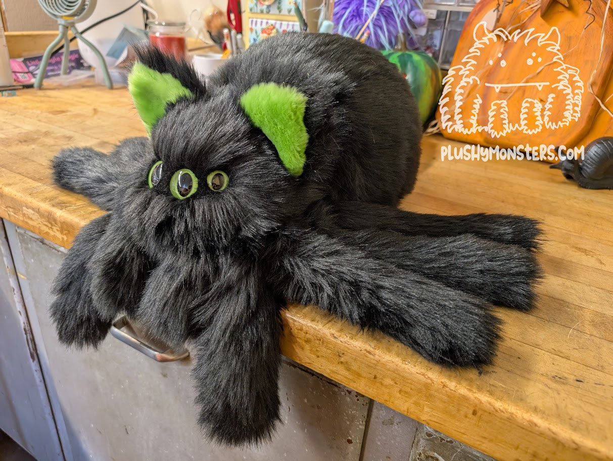 Lil' Salem! Kitty Spider in Disguise- Weighted Lil' Guy