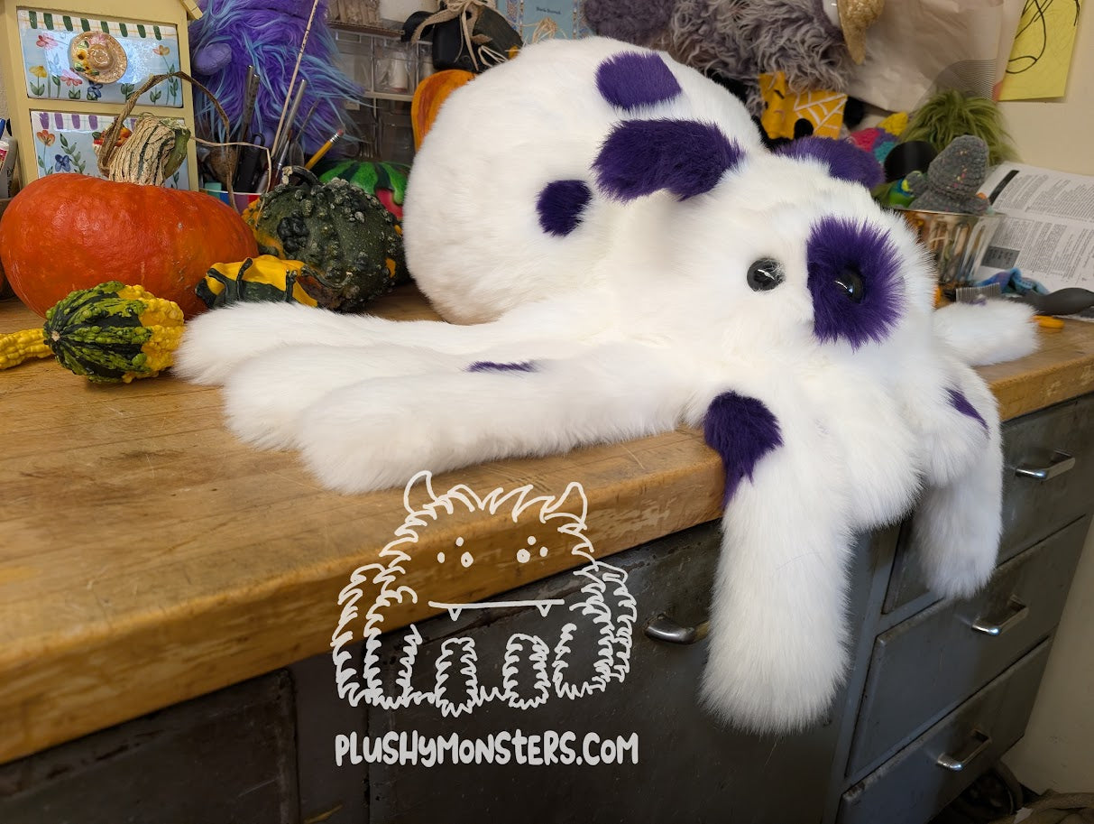 Cosmo! - Polka-Dotty Weighted Middlin'