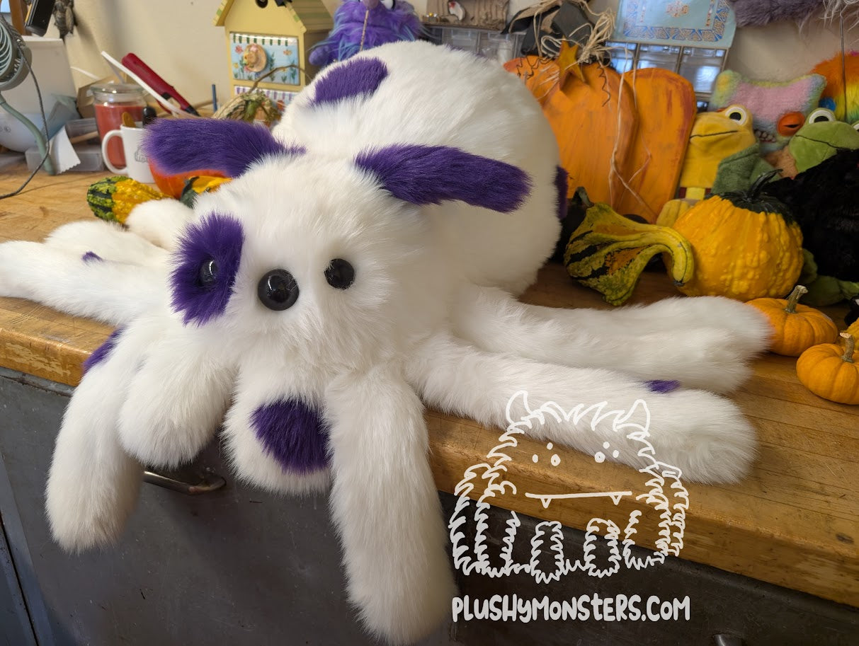 Cosmo! - Polka-Dotty Weighted Middlin'