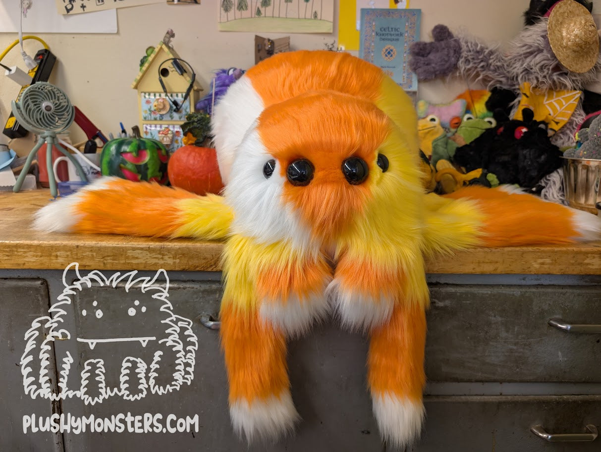 Big Candy Corn! - Candy Corn Spider in Disguise! - Weighted Big'n
