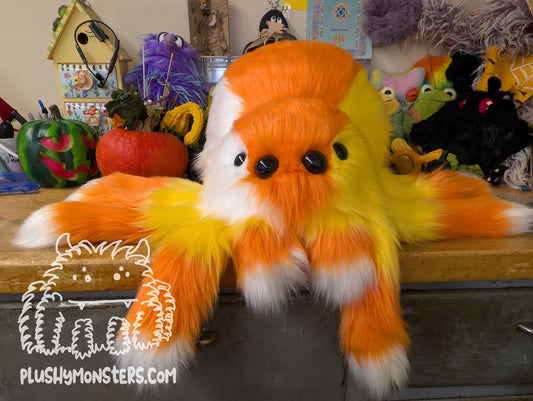 Candy Corn! - Candy Corn Spider in Disguise! - Weighted Middlin'