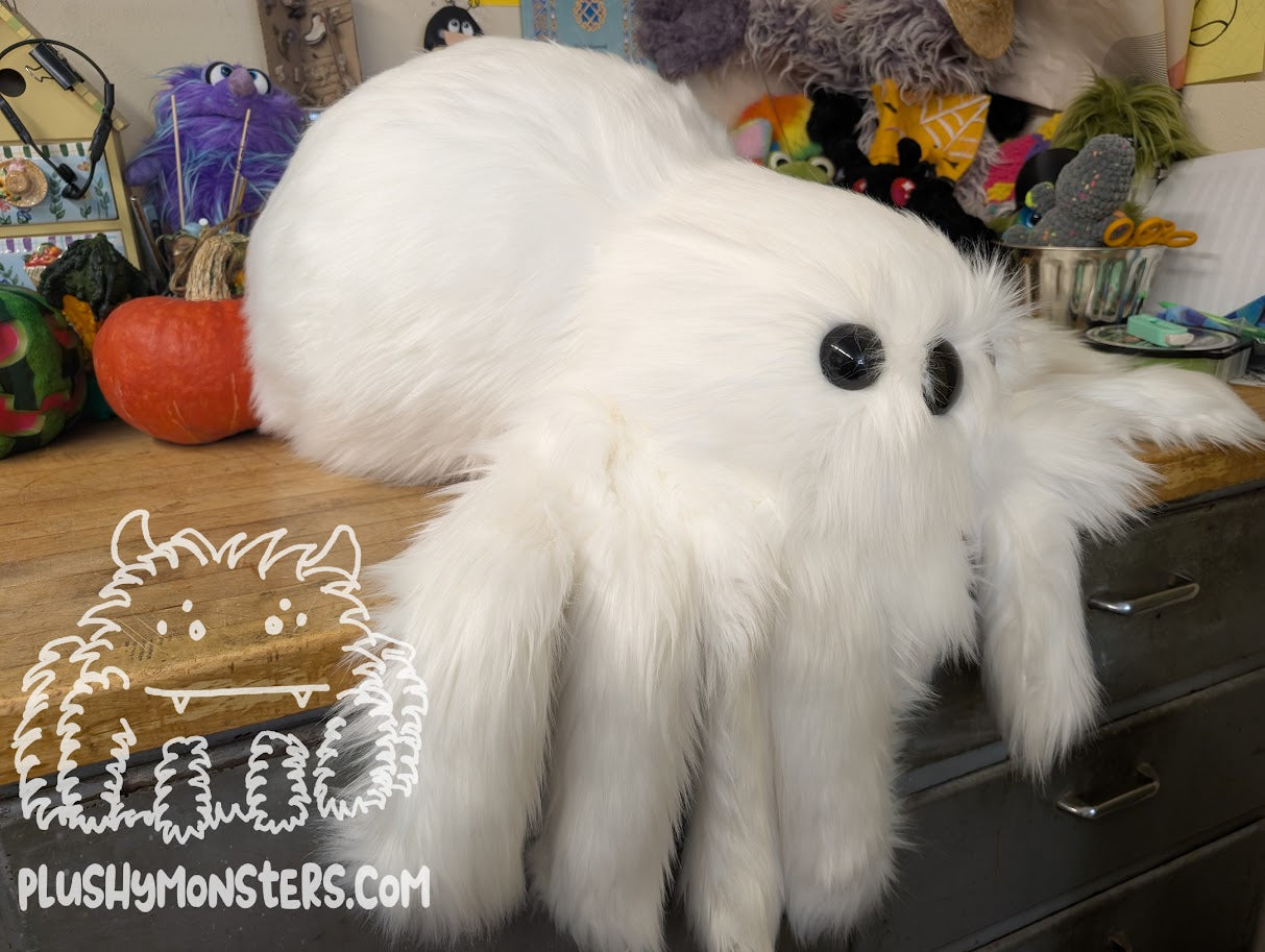 McBoo! Ghost Spider in Disguise - Weighted Big'n