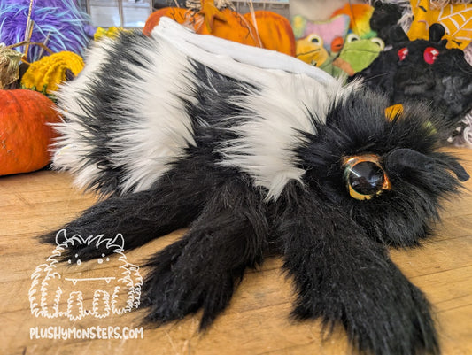 Bright-Eyed Patchy Buzzy, the Actual Bee! - Weighted Bumblebee Plushy