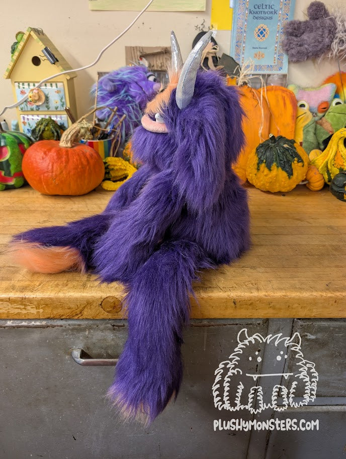 Curtis! - Weighted Lanky Plushy Monster