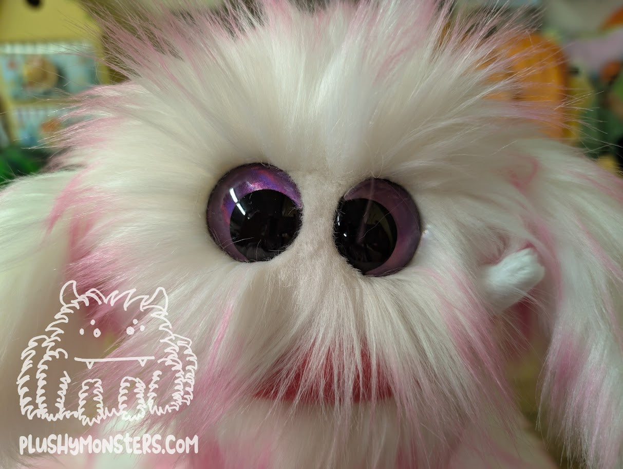 Howie! - Weighted Lanky Plushy Monster